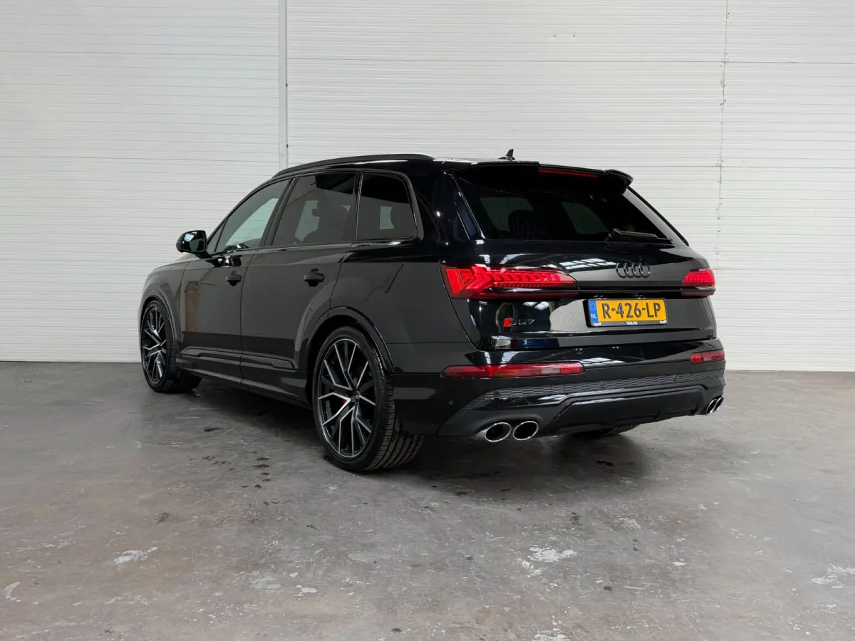 4.0 TFSI SQ7 quattro 7p soft close / HUD / Clima Stoelen / Pano / B&O