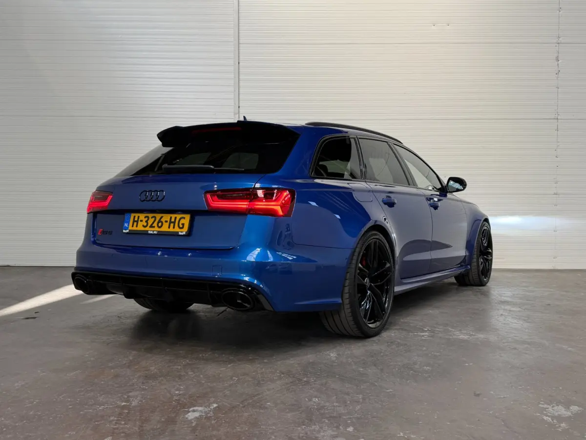 4.0 TFSI RS 6 quattro performance Pro Line Plus Origineel / Pano / B&O / Carbon
