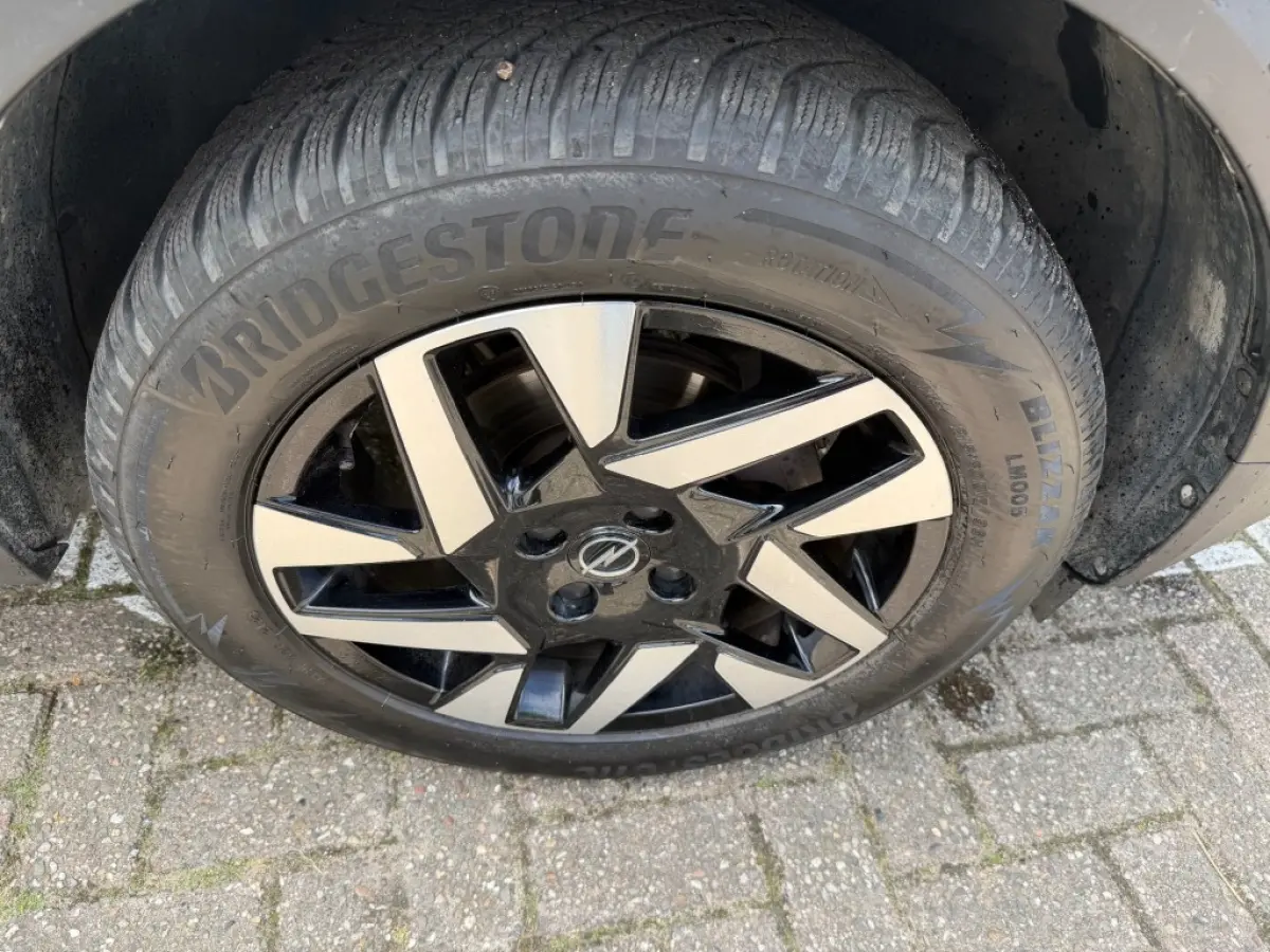 1.2 TURBO BNS ELEG.