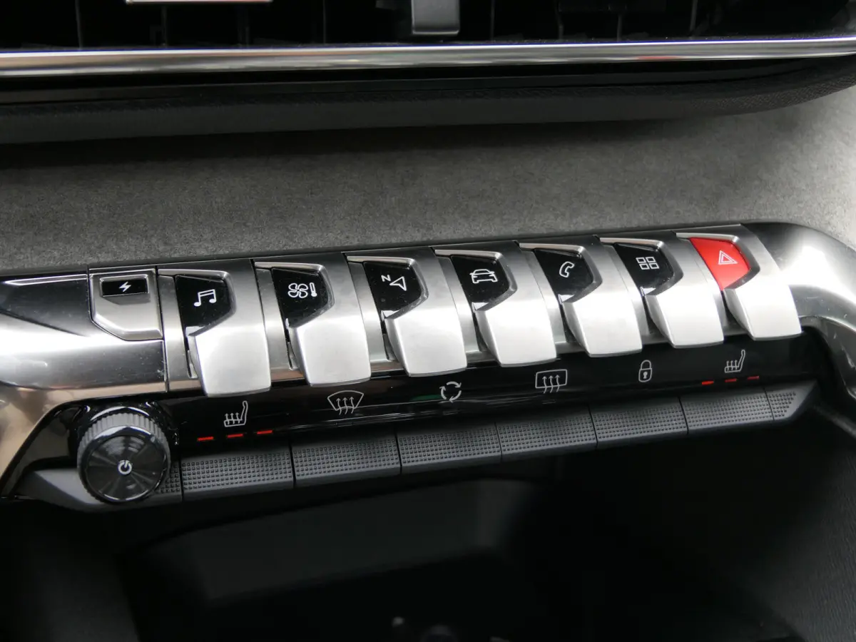 1.6 HYbrid 225 GT | Panoramadak | Navigatie | LMV 18''