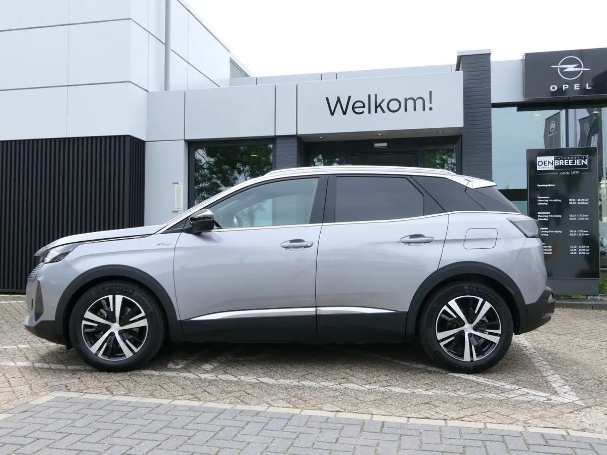 1.6 HYbrid 225 GT | Panoramadak | Navigatie | LMV 18''