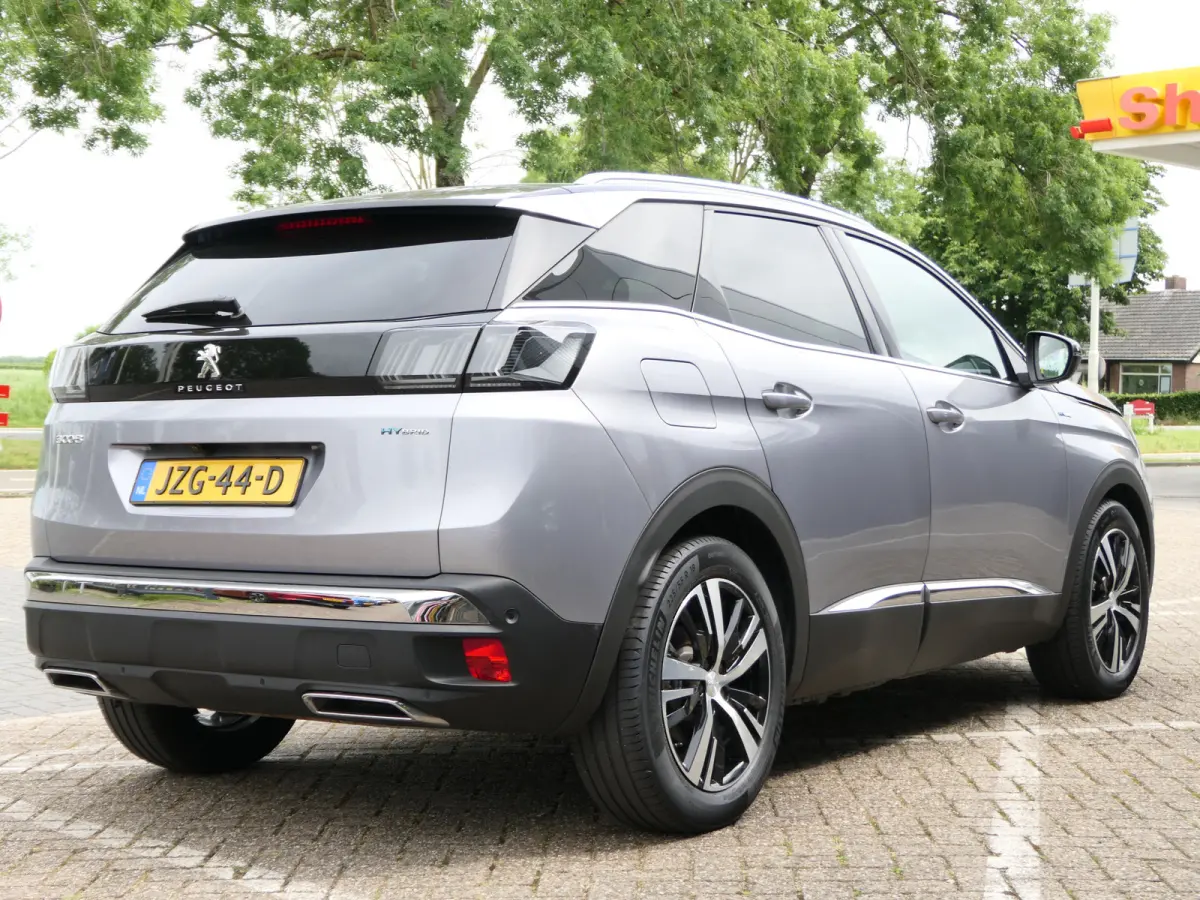1.6 HYbrid 225 GT | Panoramadak | Navigatie | LMV 18''