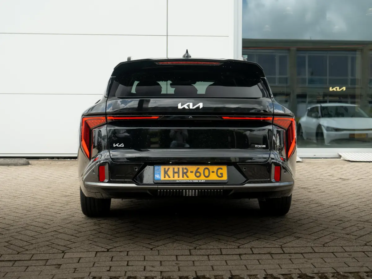 Sportswagon 1.0 T-GDi MHEV GT-Line Launch Edition | Panorama schuifkantel dak | Clima | Stoel en stuurverwarming |