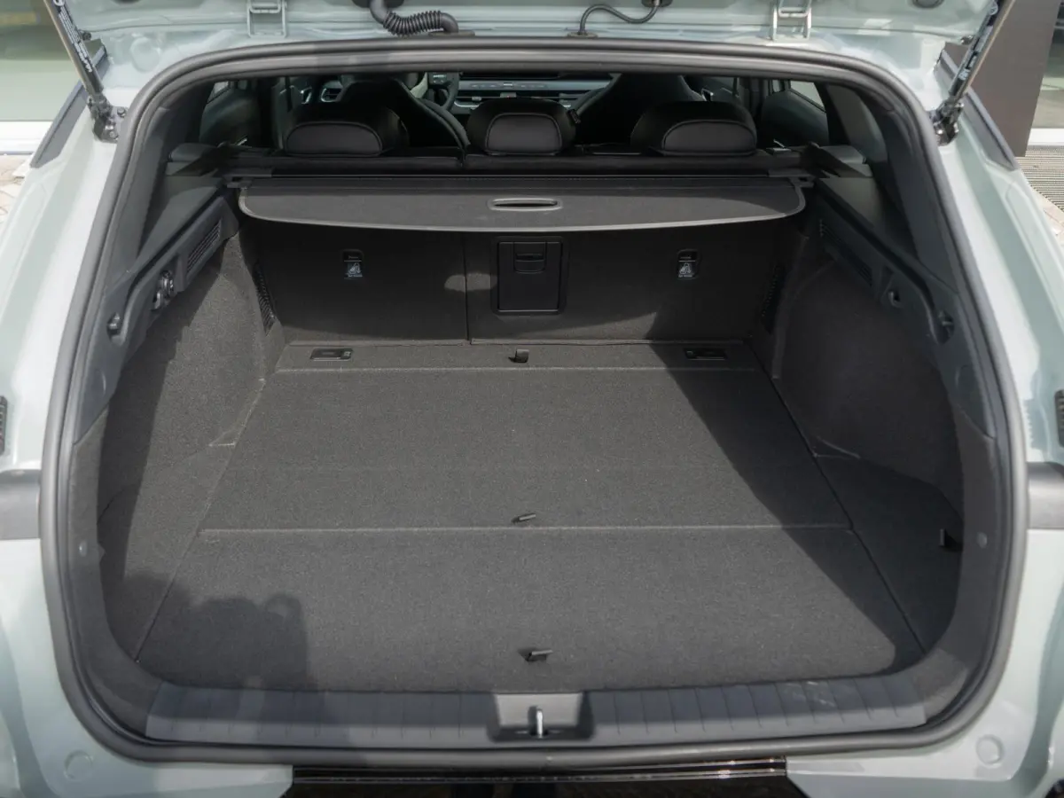 Sportswagon 1.0 T-GDi MHEV GT-Line Launch Edition | Panorama schuifkantel dak | Clima | Stoel en stuurverwarming |