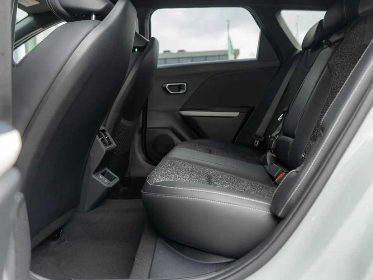 Sportswagon 1.0 T-GDi MHEV GT-Line Launch Edition | Panorama schuifkantel dak | Clima | Stoel en stuurverwarming |