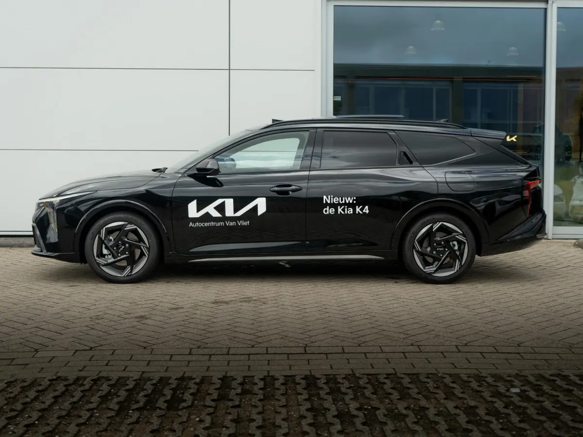 Sportswagon 1.0 T-GDi MHEV GT-Line Launch Edition | Panorama schuifkantel dak | Clima | Stoel en stuurverwarming |