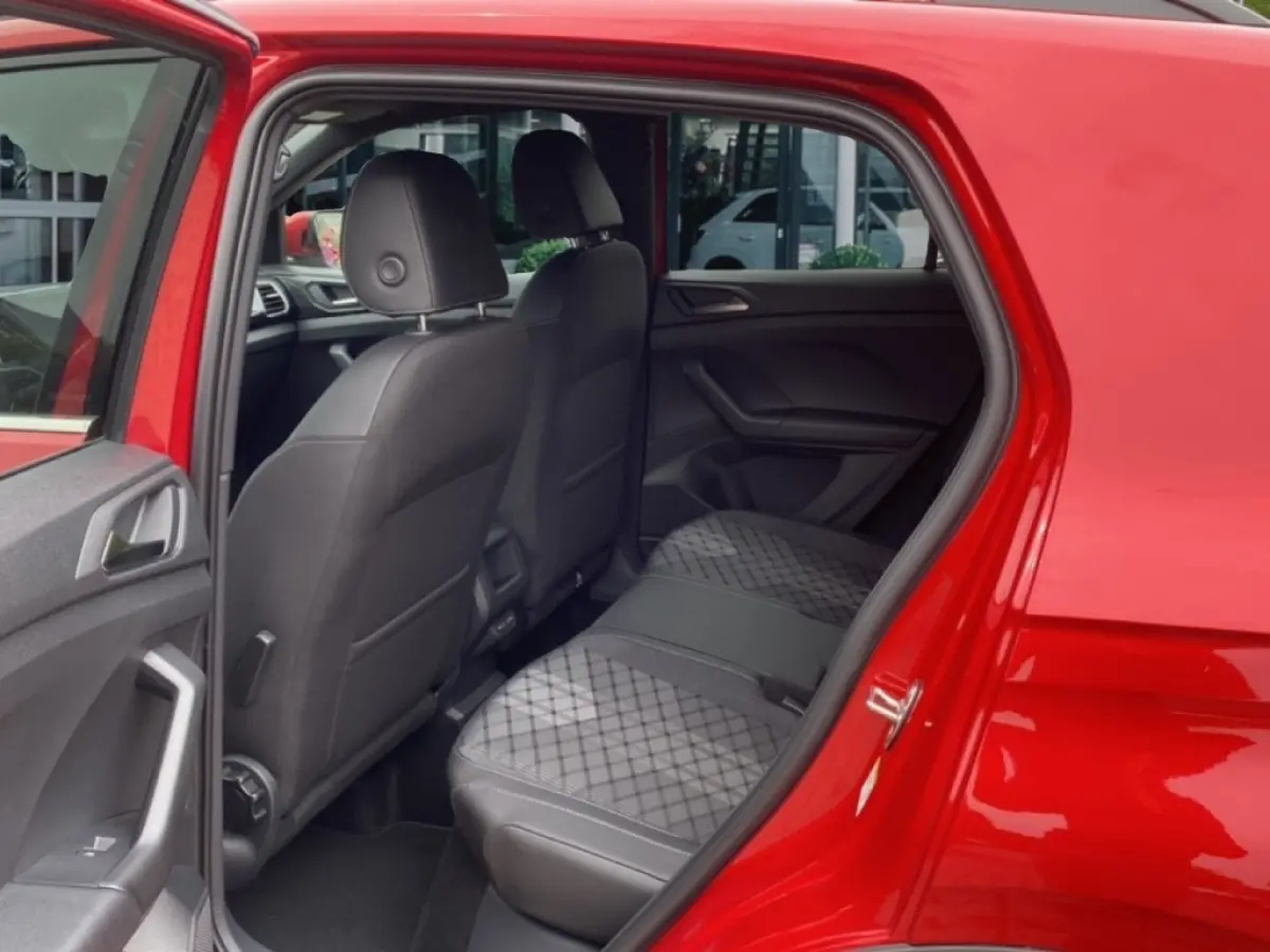 1.0 TSI DSG R-LINE AFN.TREKHAAK/CAMERA/ACC/STOELVERW/CARPLAY