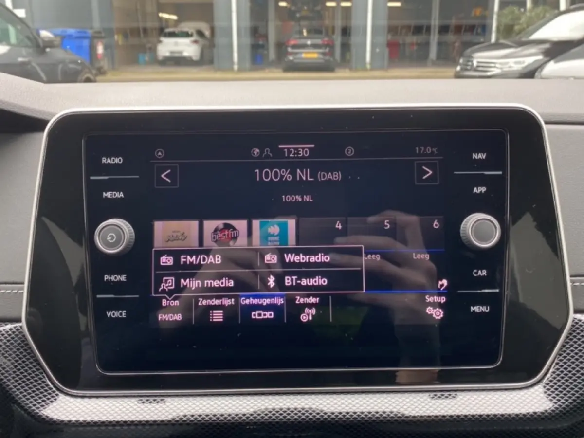 1.0 TSI DSG R-LINE AFN.TREKHAAK/CAMERA/ACC/STOELVERW/CARPLAY