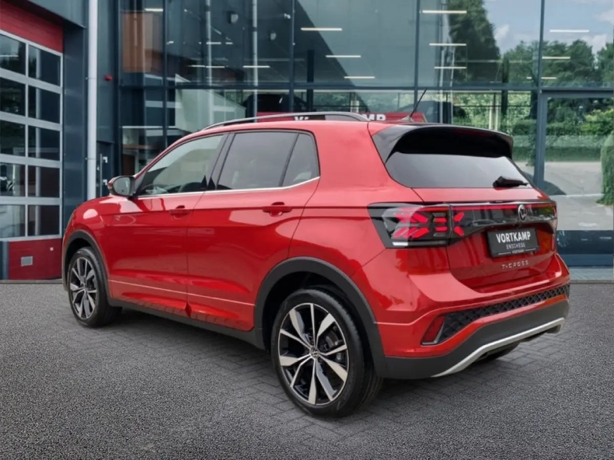 1.0 TSI DSG R-LINE AFN.TREKHAAK/CAMERA/ACC/STOELVERW/CARPLAY