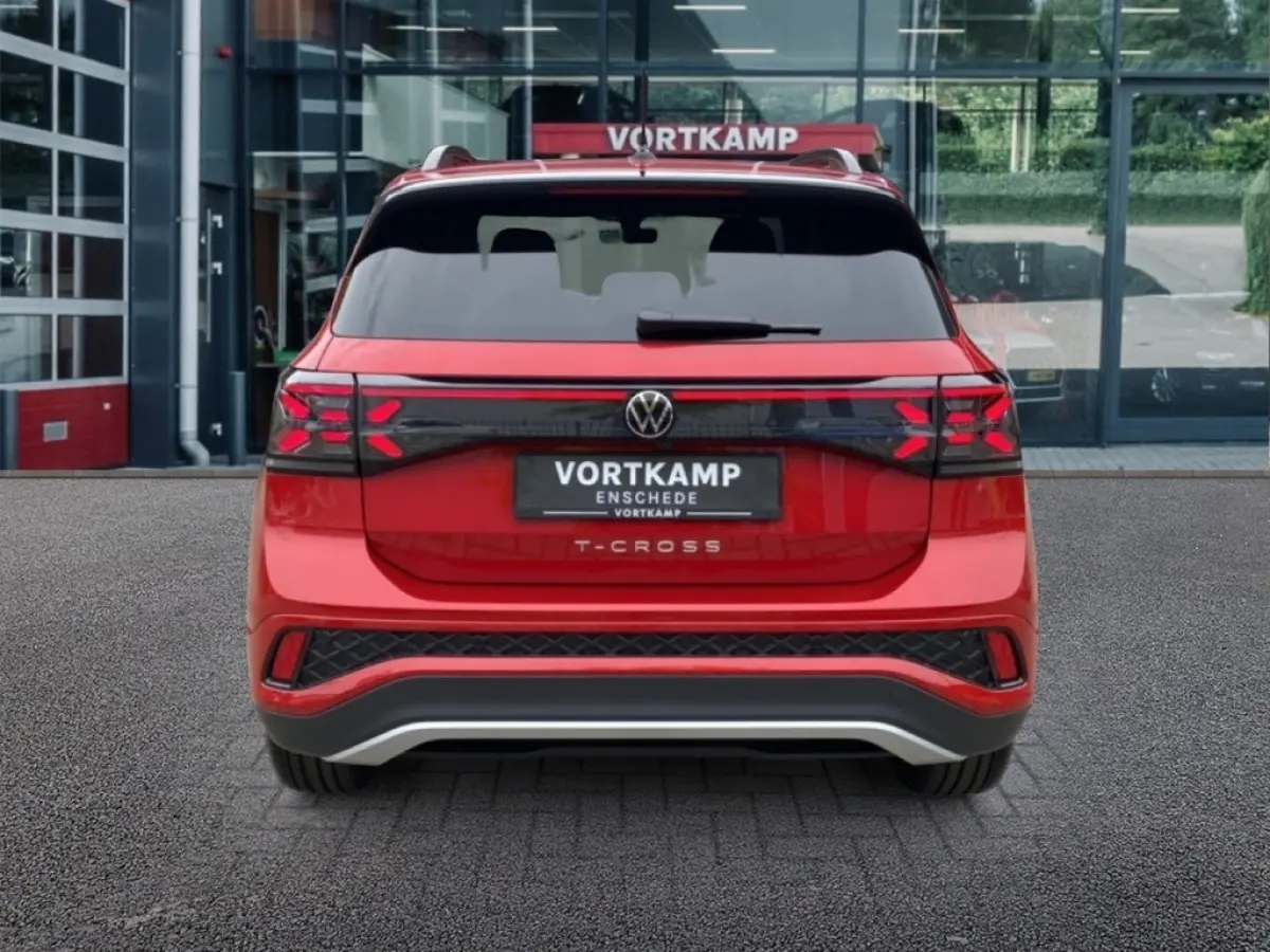 1.0 TSI DSG R-LINE AFN.TREKHAAK/CAMERA/ACC/STOELVERW/CARPLAY