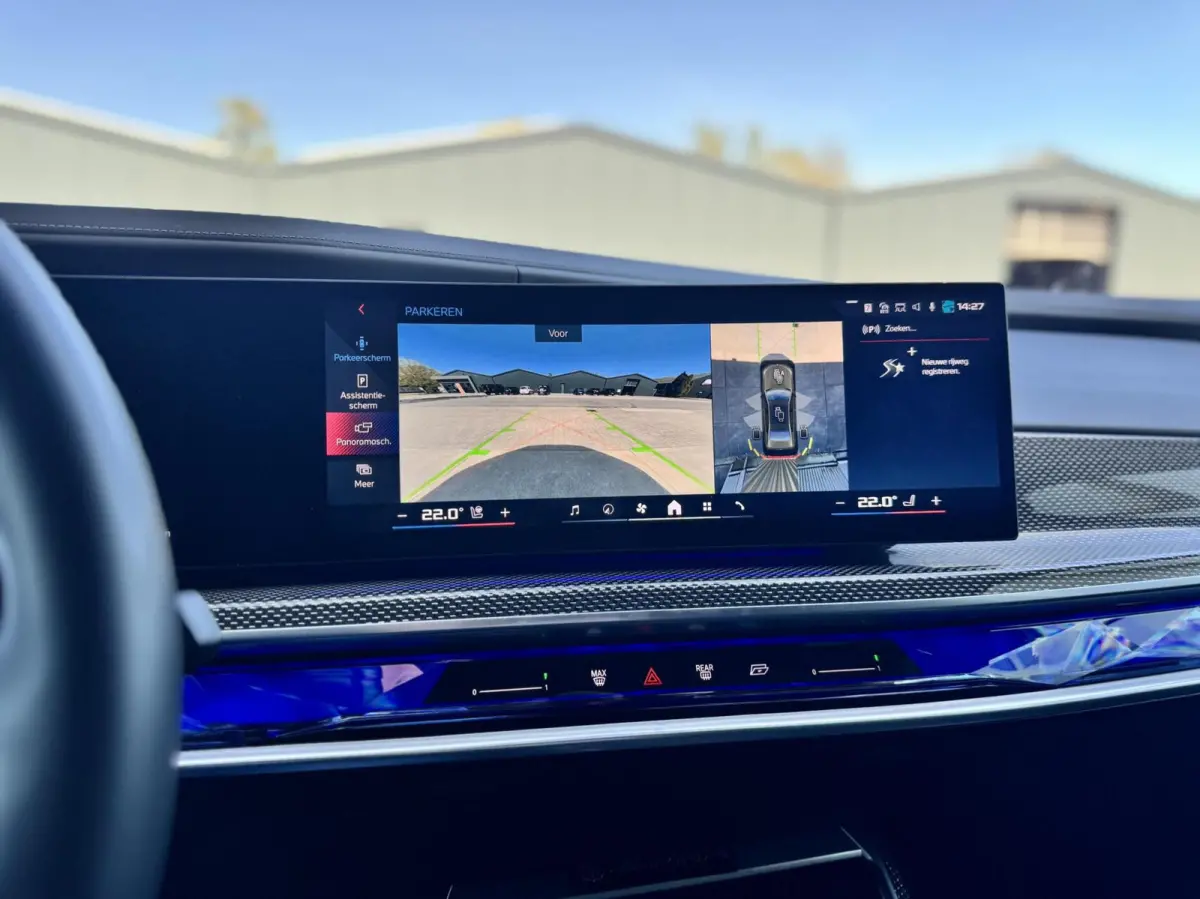 M70 xDrive 106 kWh|Executive Lounge|Bowers & Wilkins|NL-auto|Absoluut vol!