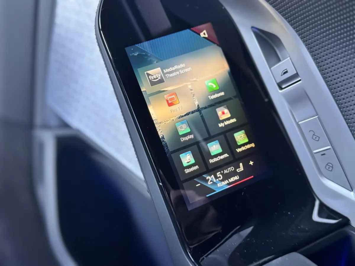 M70 xDrive 106 kWh|Executive Lounge|Bowers & Wilkins|NL-auto|Absoluut vol!