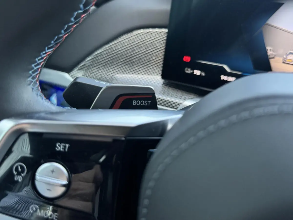 M70 xDrive 106 kWh|Executive Lounge|Bowers & Wilkins|NL-auto|Absoluut vol!