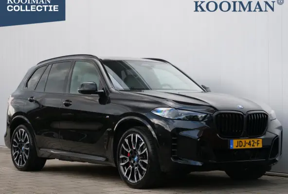 xDrive50e 490 Pk Automaat M-pakket / Leer / Pano-dak / Trekhaak / Camera's / DAB