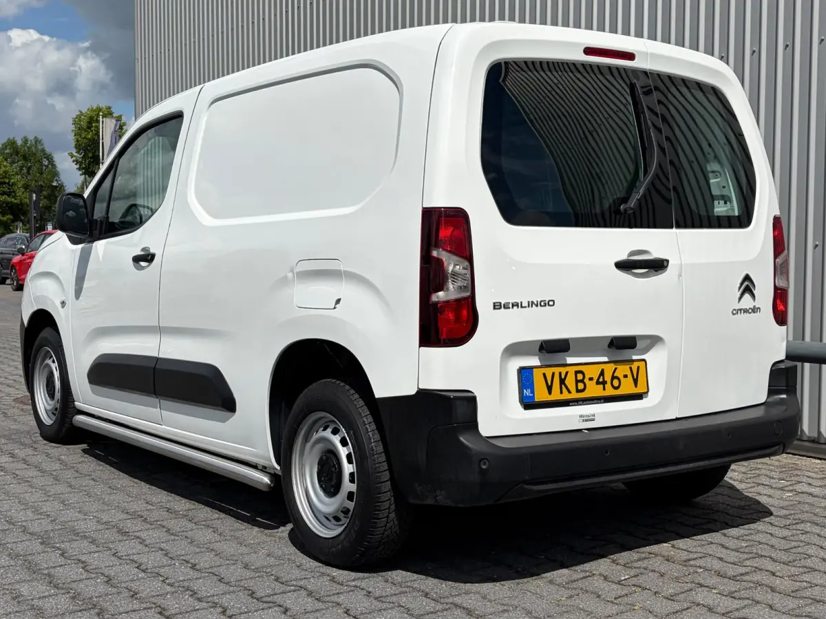1.5 BlueHDI Control*A/C*TEL*SCHUIFDEUR*PDC*SIDEBAR