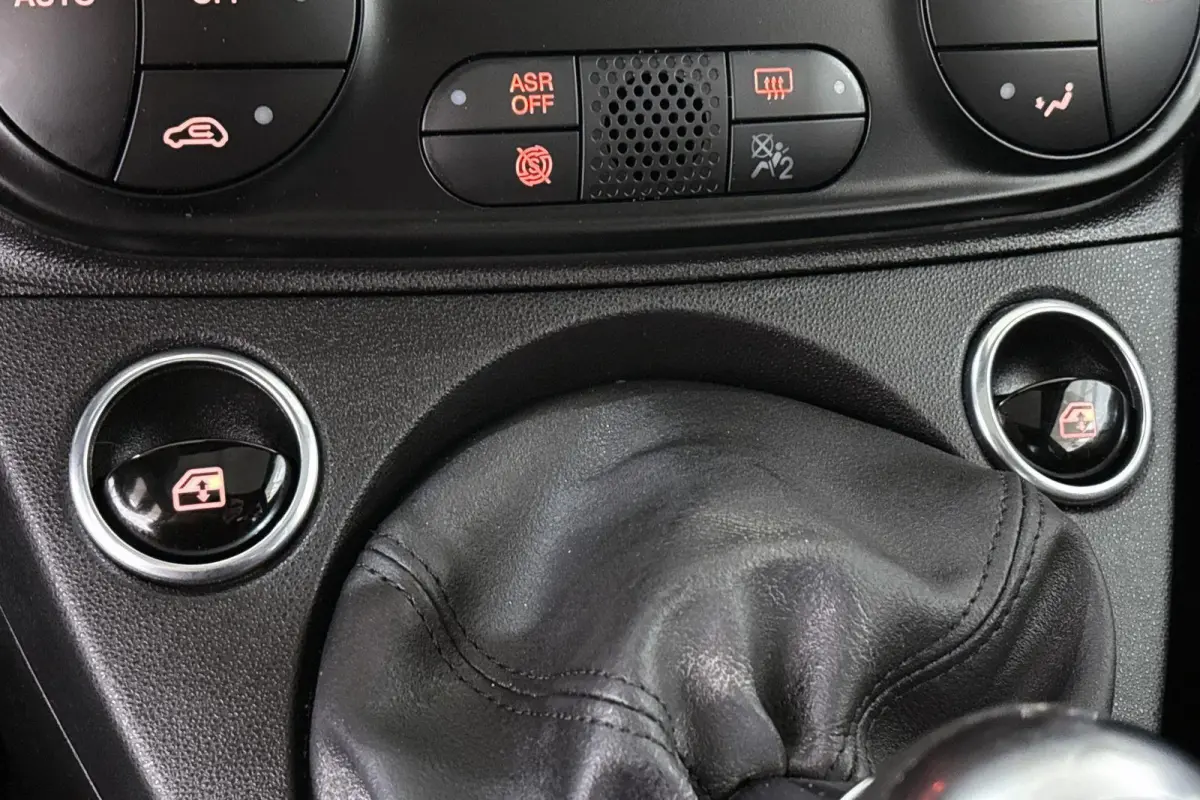 1.0 Hybrid Sport Panoramadak Climate Control Apple CarPlay