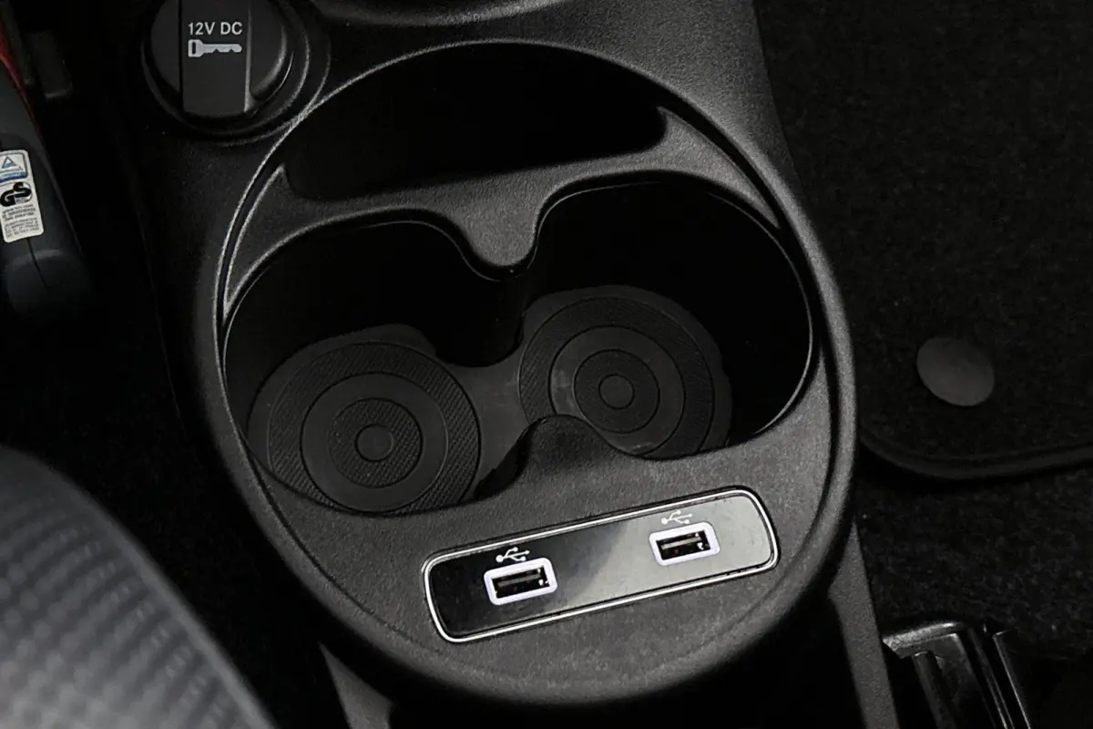 1.0 Hybrid Sport Panoramadak Climate Control Apple CarPlay