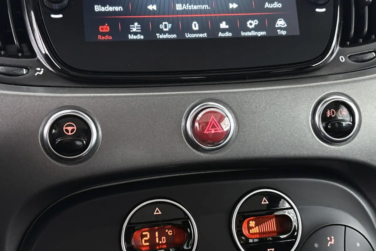 1.0 Hybrid Sport Panoramadak Climate Control Apple CarPlay