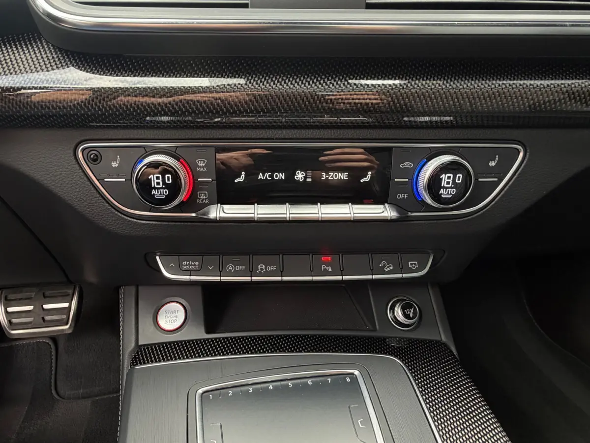 3.0 TFSI SQ5 quattro Pano|Trekhaak|Luchtvering|RS-Stoelen