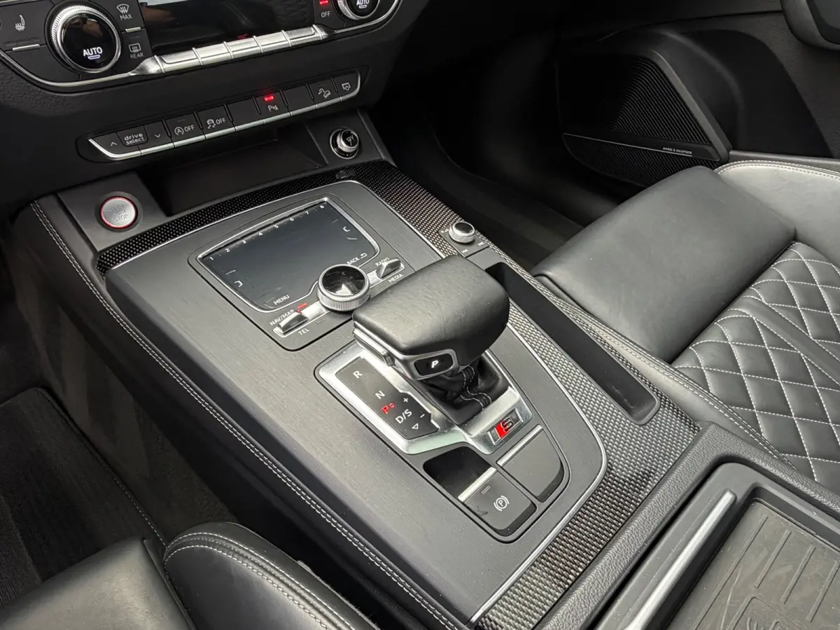 3.0 TFSI SQ5 quattro Pano|Trekhaak|Luchtvering|RS-Stoelen