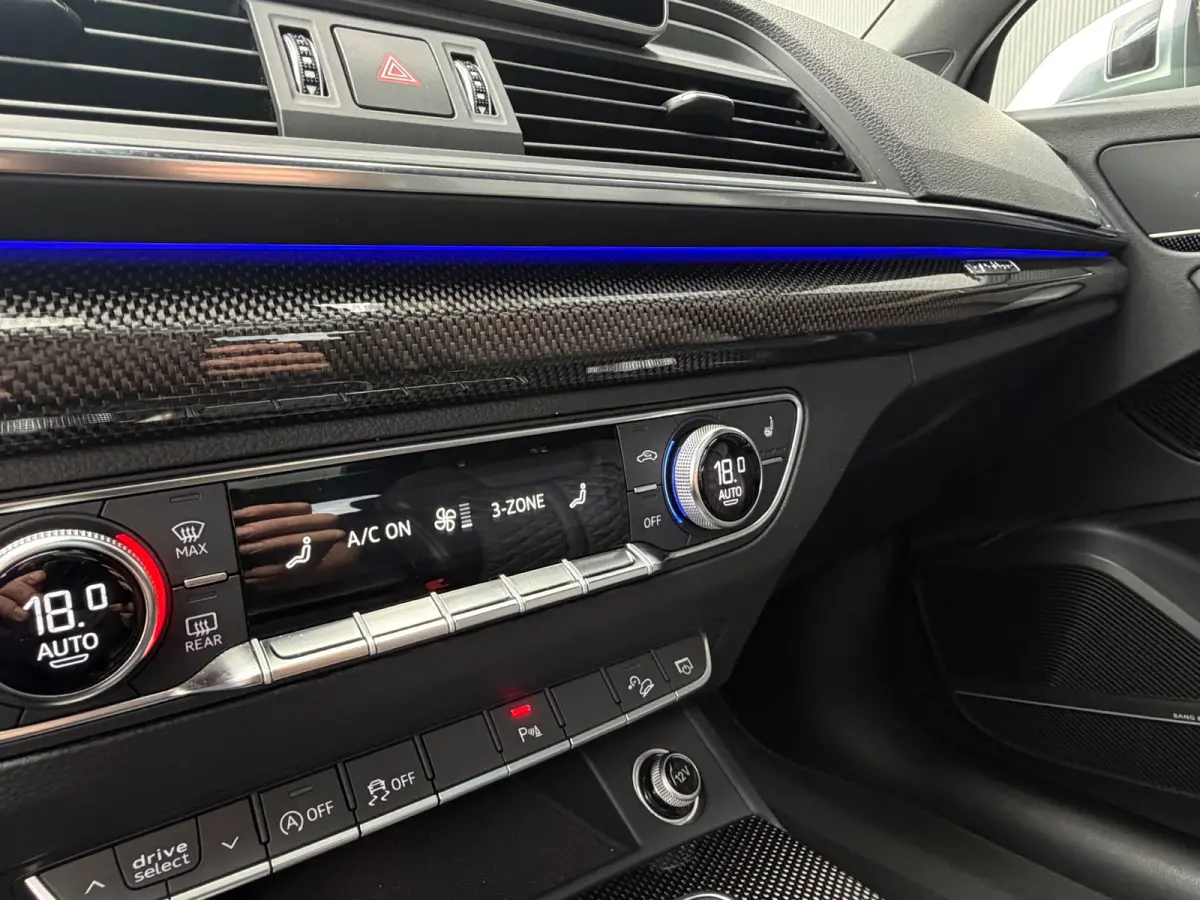 3.0 TFSI SQ5 quattro Pano|Trekhaak|Luchtvering|RS-Stoelen