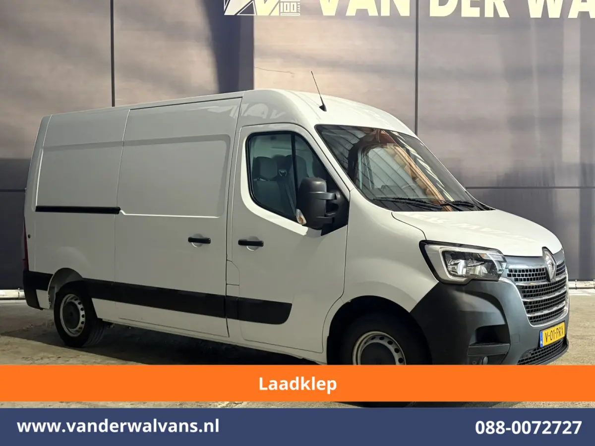 2.3 dCi 150pk L2H2 Euro6 Airco | Laadklep | 2x Zijdeur | Camera | Navigatie | LED | Cruisecontrol Parkeersensoren, Bijrijdersbank