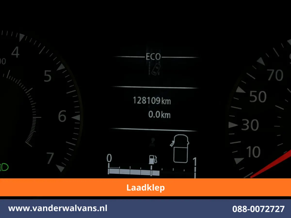2.3 dCi 150pk L2H2 Euro6 Airco | Laadklep | 2x Zijdeur | Camera | Navigatie | LED | Cruisecontrol Parkeersensoren, Bijrijdersbank