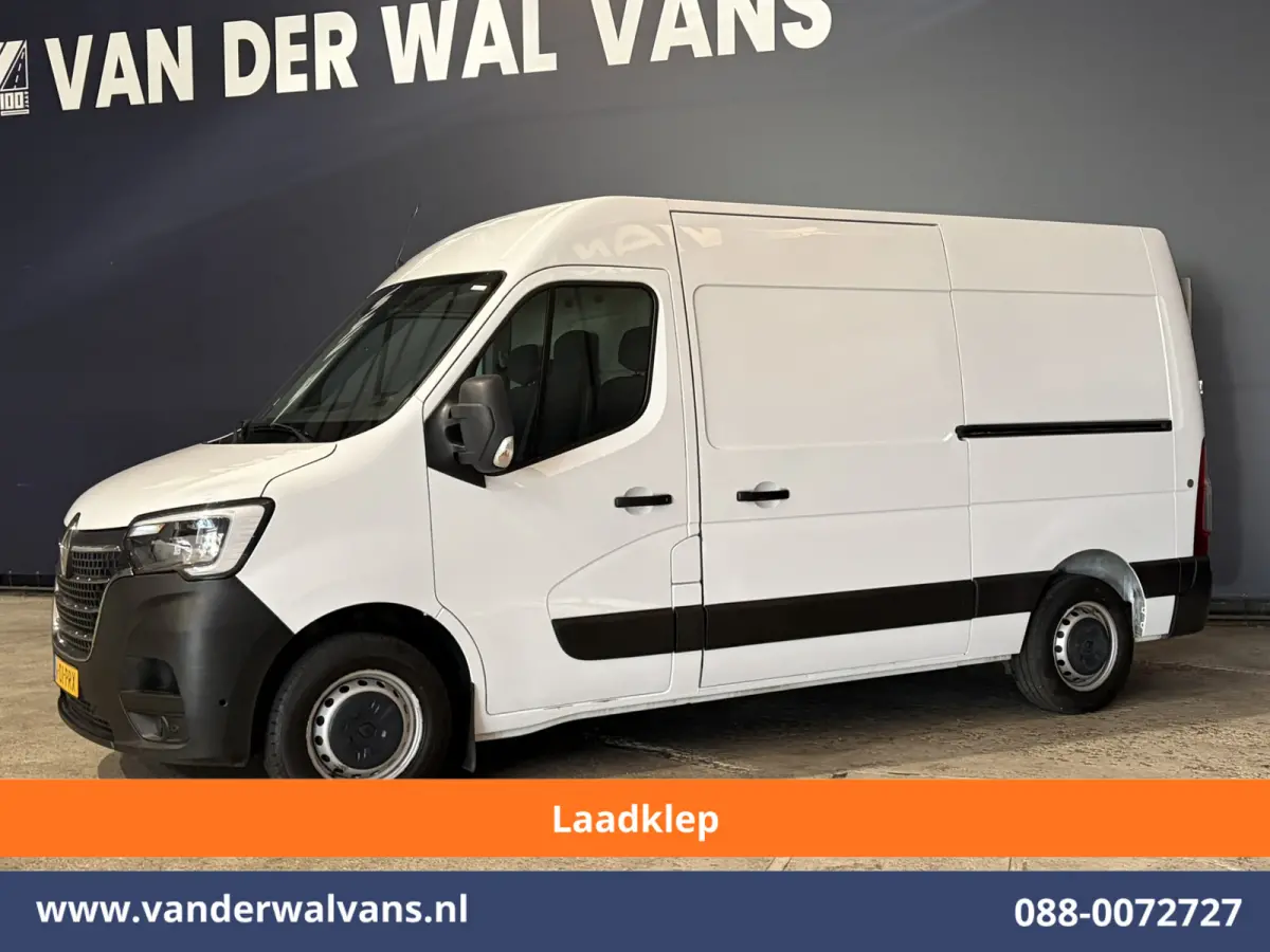 2.3 dCi 150pk L2H2 Euro6 Airco | Laadklep | 2x Zijdeur | Camera | Navigatie | LED | Cruisecontrol Parkeersensoren, Bijrijdersbank