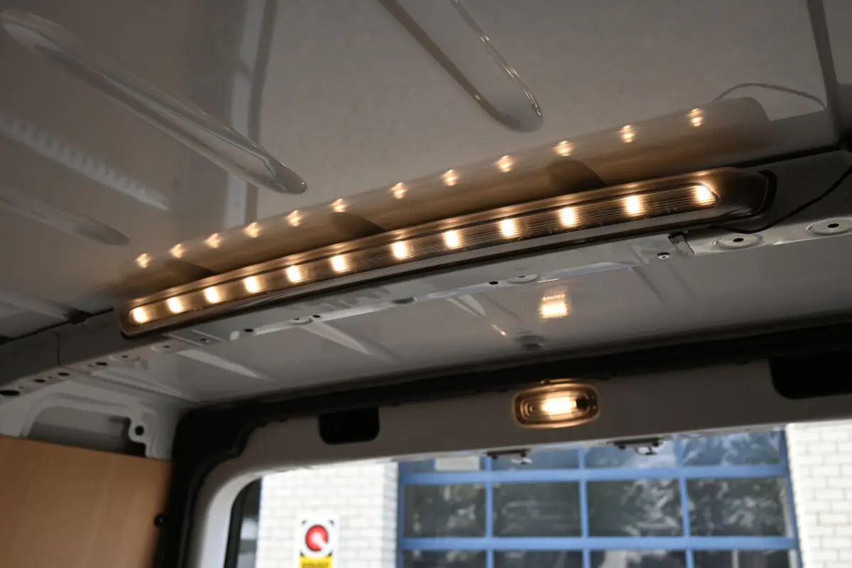 317 CDI L2H2 Pro LED verlichting, Geveerde stoel, Etc.