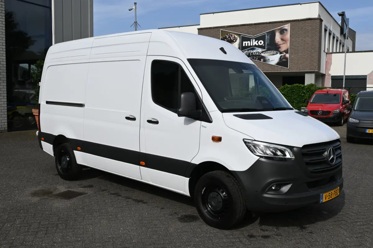 317 CDI L2H2 Pro LED verlichting, Geveerde stoel, Etc.