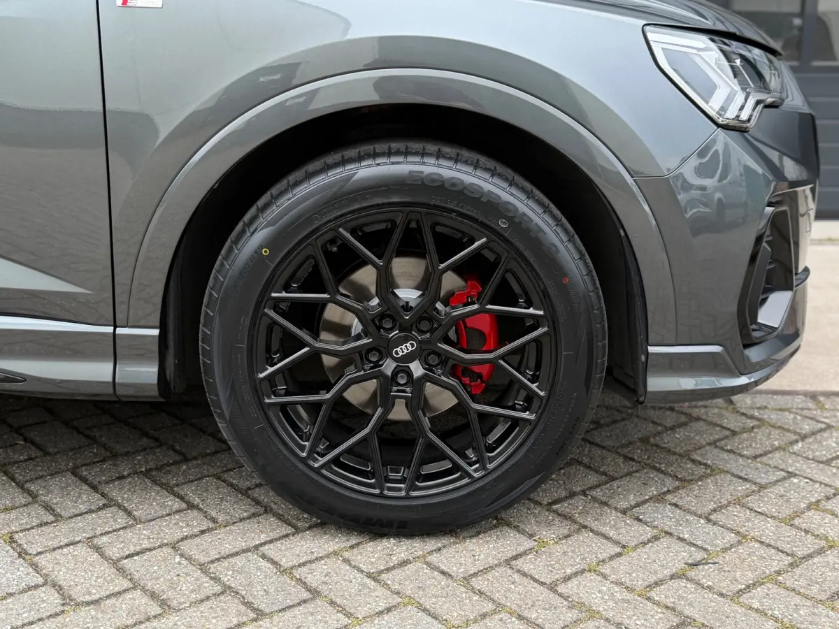 35 TFSI S-Line 150 pk Blackstyle/pano/Camera/sfeerverlichting
