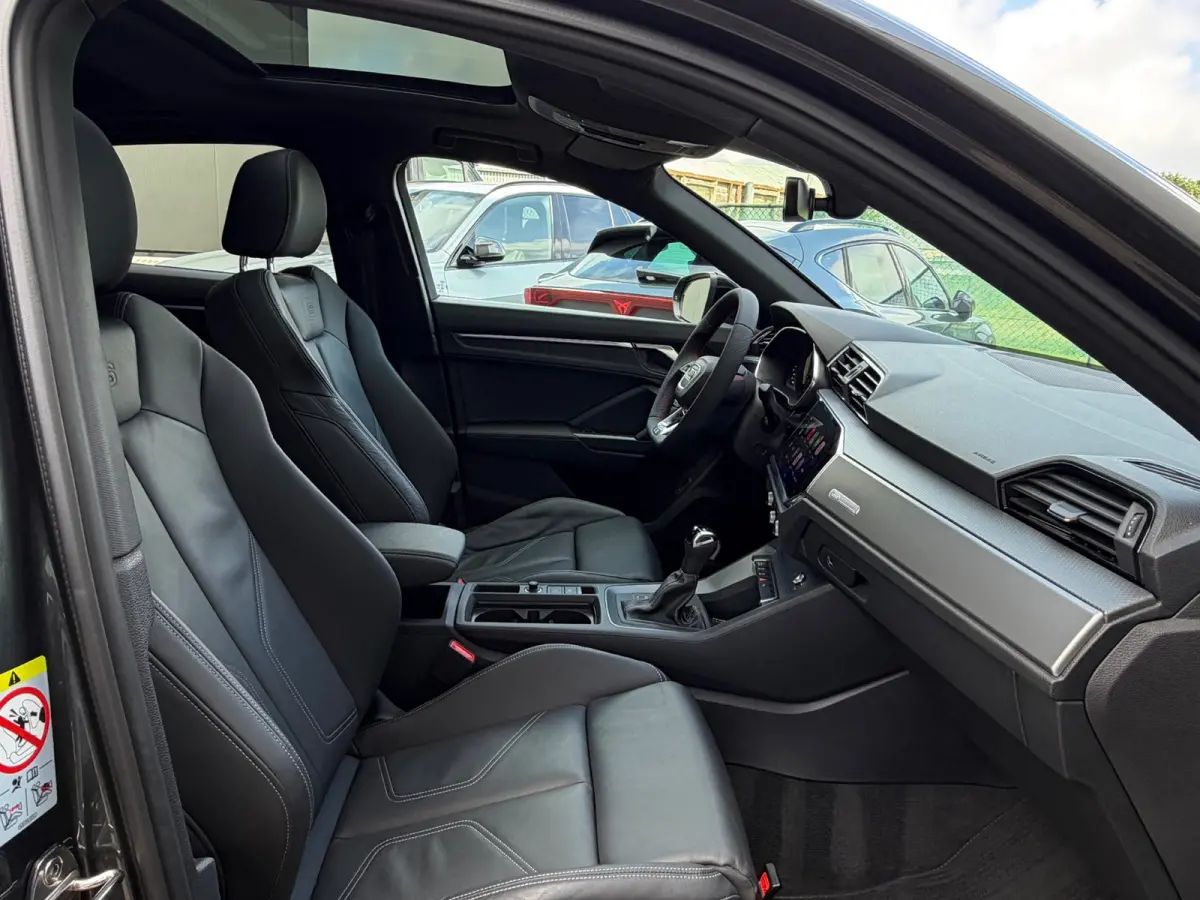 35 TFSI S-Line 150 pk Blackstyle/pano/Camera/sfeerverlichting