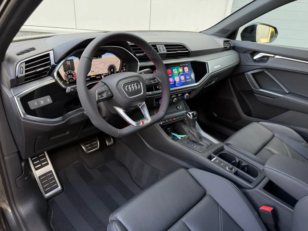 35 TFSI S-Line 150 pk Blackstyle/pano/Camera/sfeerverlichting