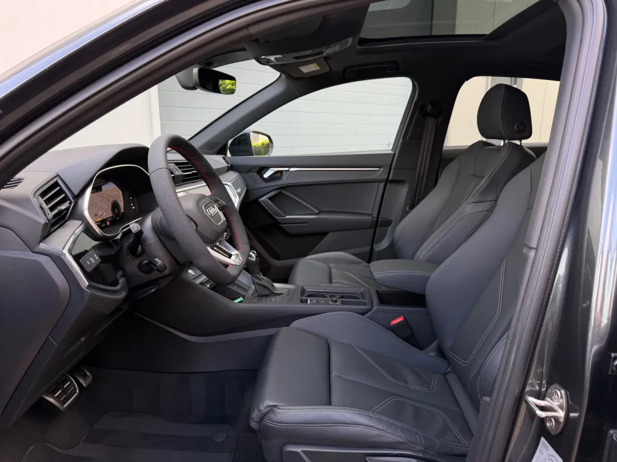 35 TFSI S-Line 150 pk Blackstyle/pano/Camera/sfeerverlichting