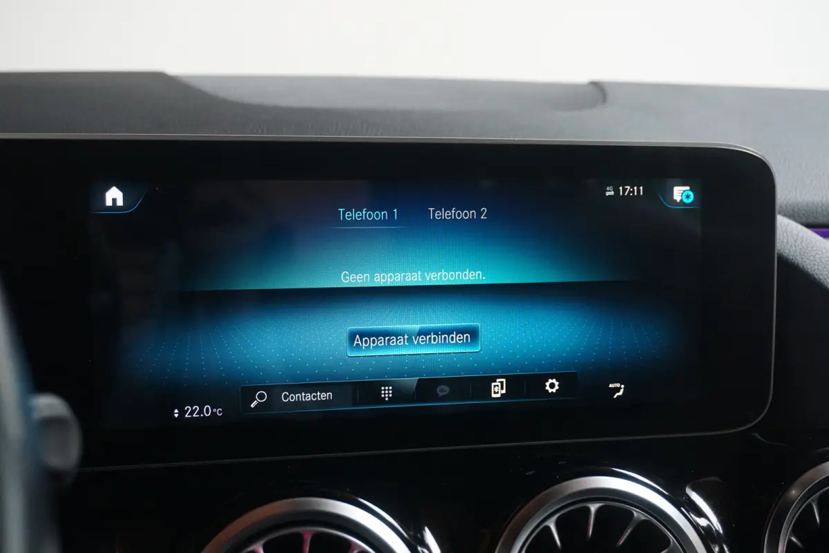 180 Premium | Achteruitrijcamera | Cruise control | Navigatie