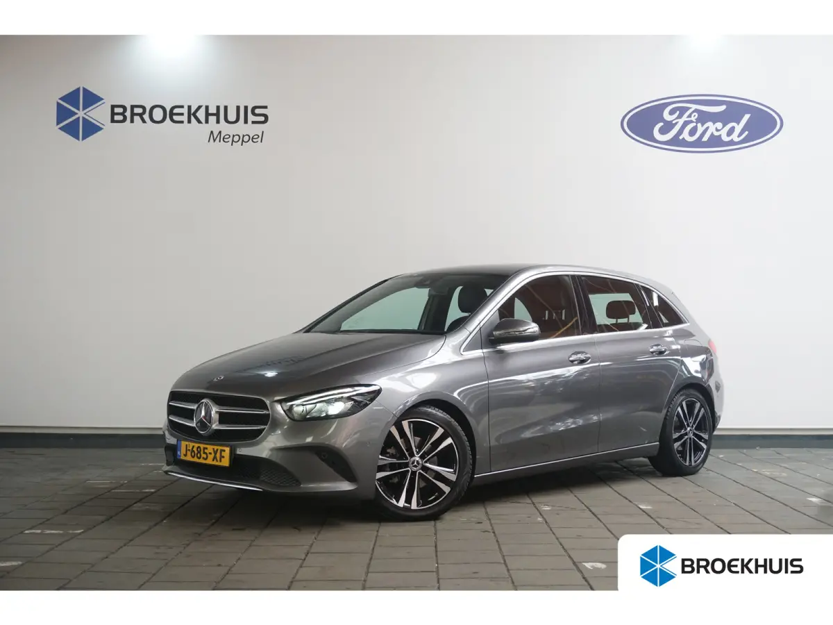 180 Premium | Achteruitrijcamera | Cruise control | Navigatie