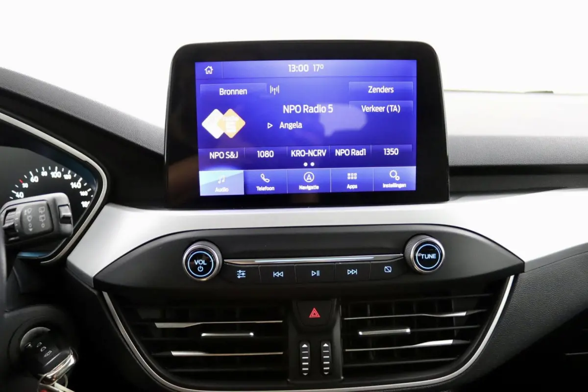 1.0 EcoBoost Hybrid Trend Edition Business blauw