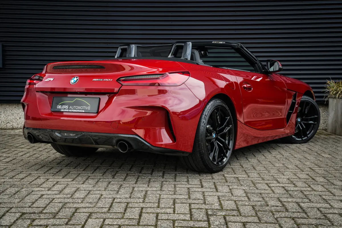 SDrive20i M-Sport | Harman & Kardon | CarPlay | Navi | Leder | Stuurwielverw. |