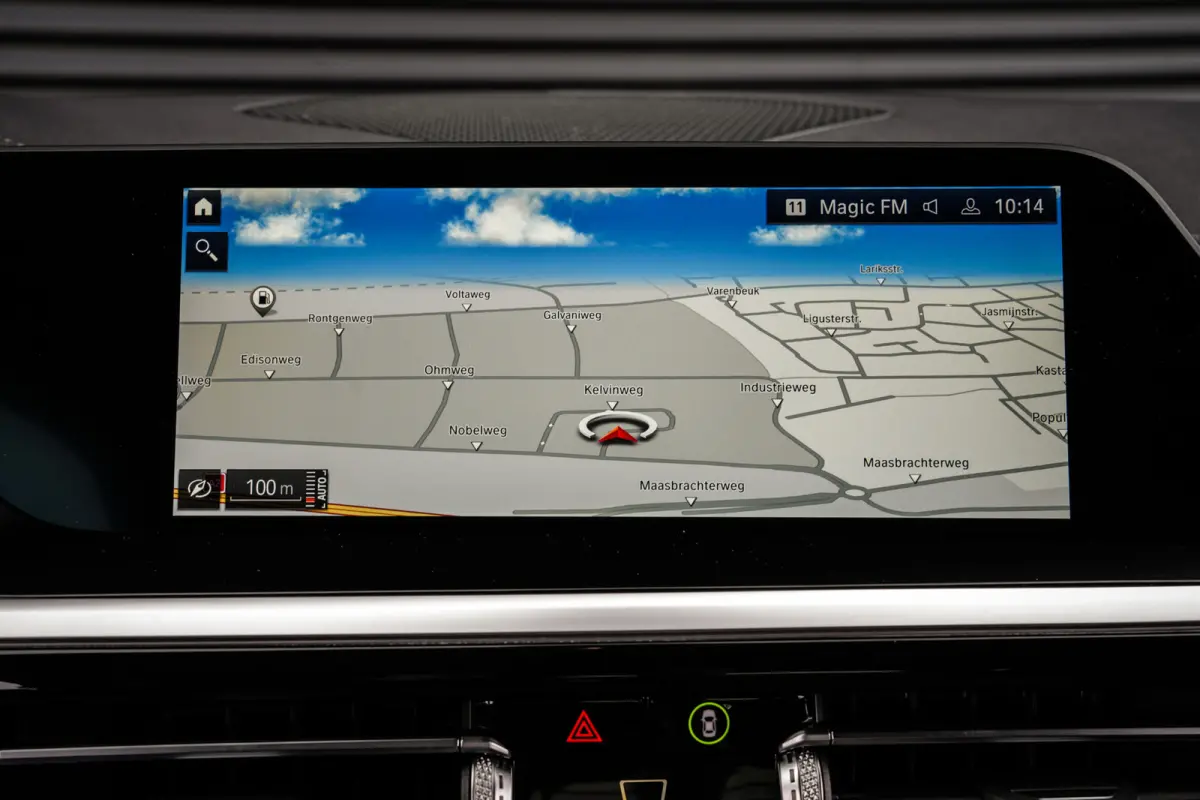 SDrive20i M-Sport | Harman & Kardon | CarPlay | Navi | Leder | Stuurwielverw. |