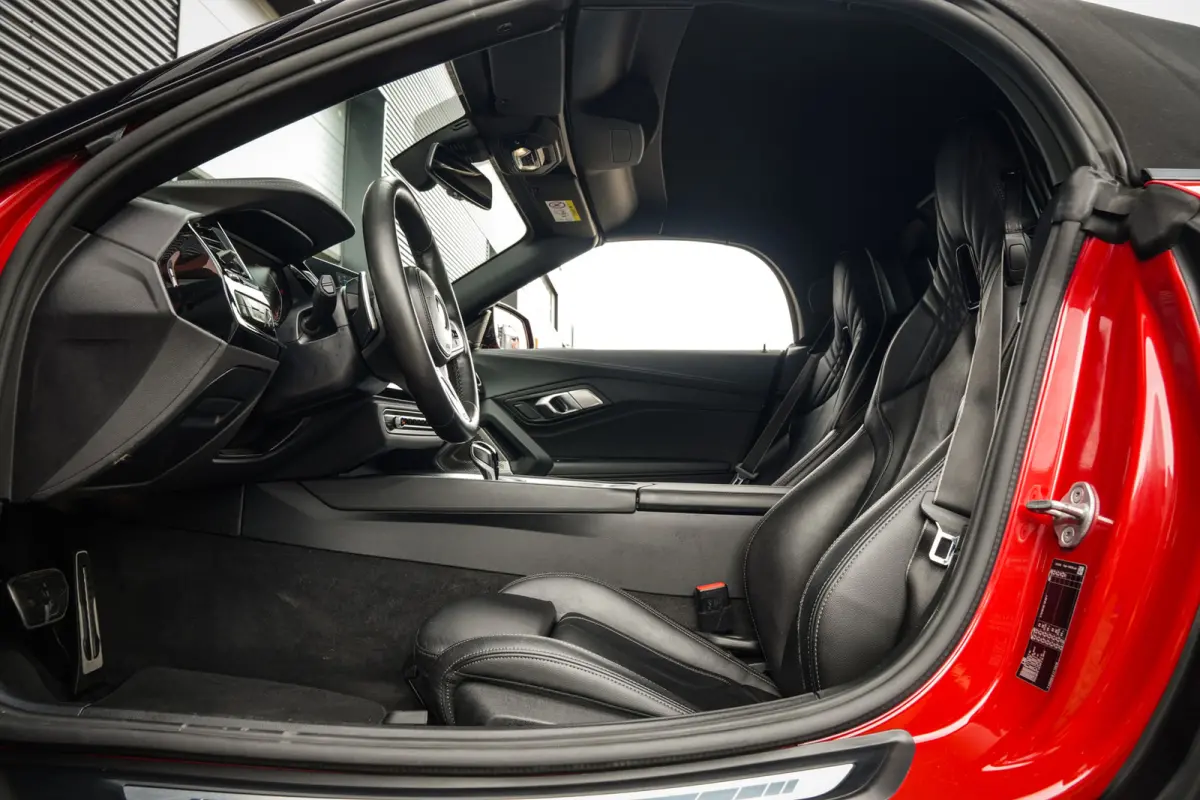 SDrive20i M-Sport | Harman & Kardon | CarPlay | Navi | Leder | Stuurwielverw. |