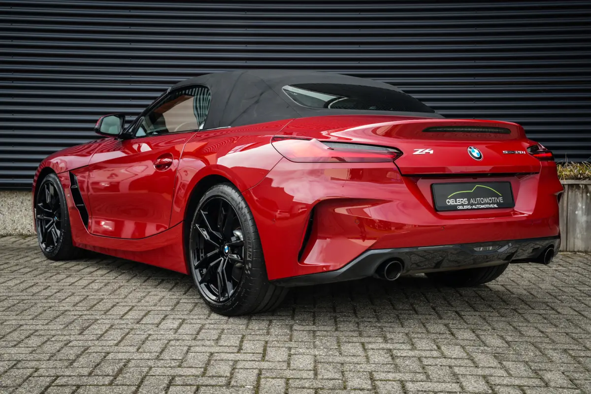 SDrive20i M-Sport | Harman & Kardon | CarPlay | Navi | Leder | Stuurwielverw. |