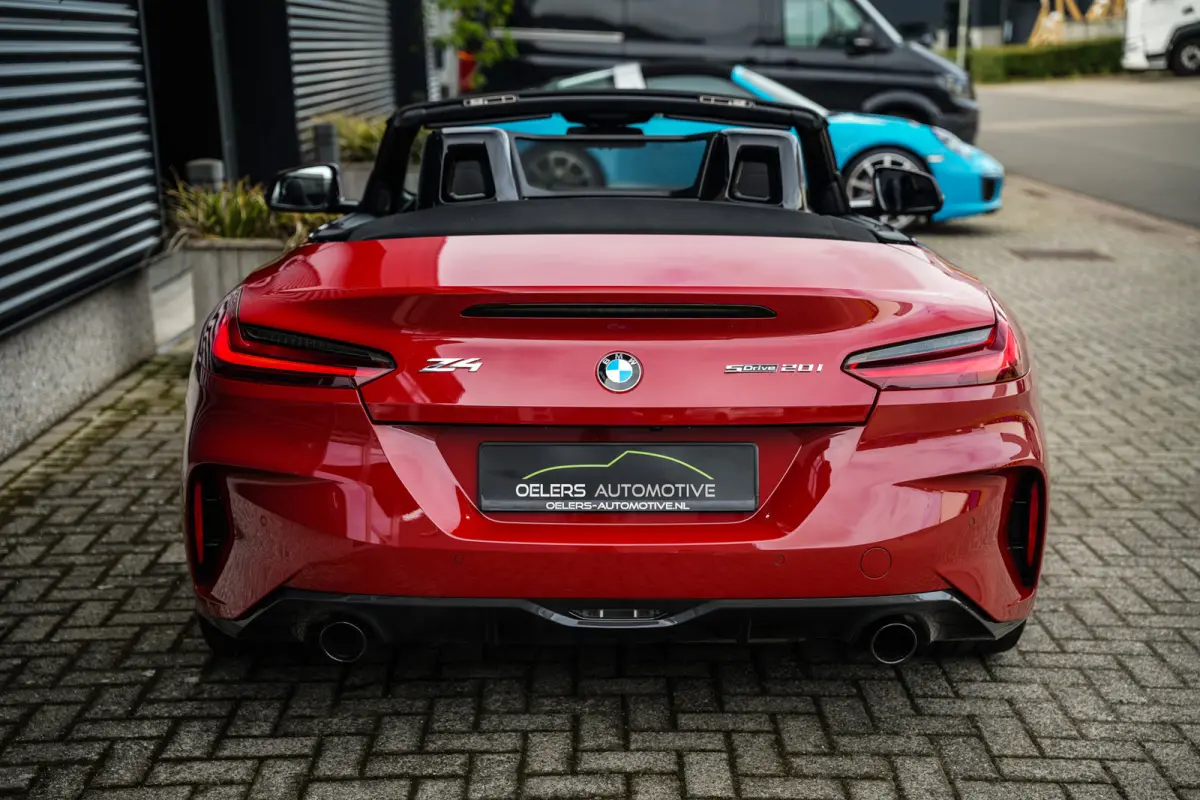 SDrive20i M-Sport | Harman & Kardon | CarPlay | Navi | Leder | Stuurwielverw. |