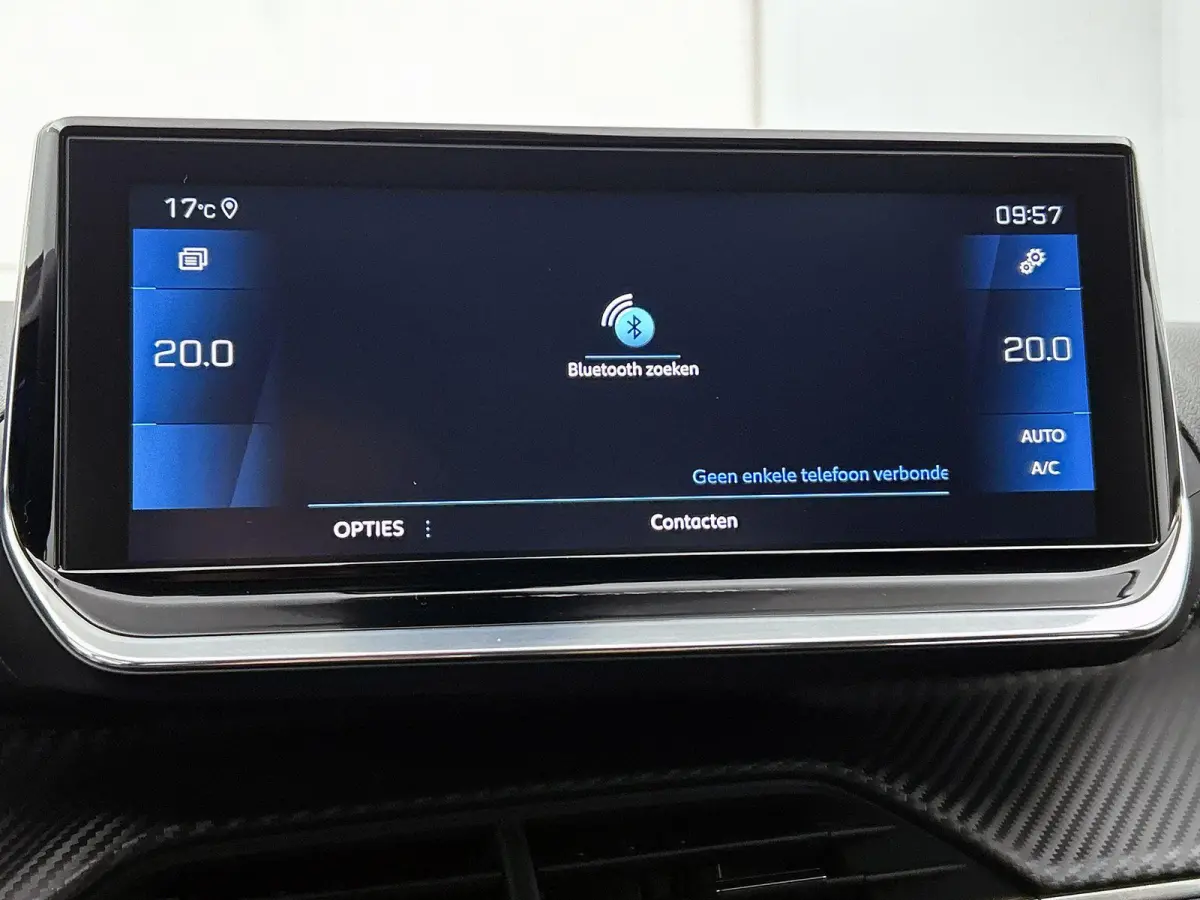 Allure Pack 100pk Automaat | Lage kilometerstand! | Navigatie | Achteruitrijcamera | 3D Cockpit | Climate Control | Cruise Control | Parkeersensoren | Keyless start | Apple Carplay / Android
