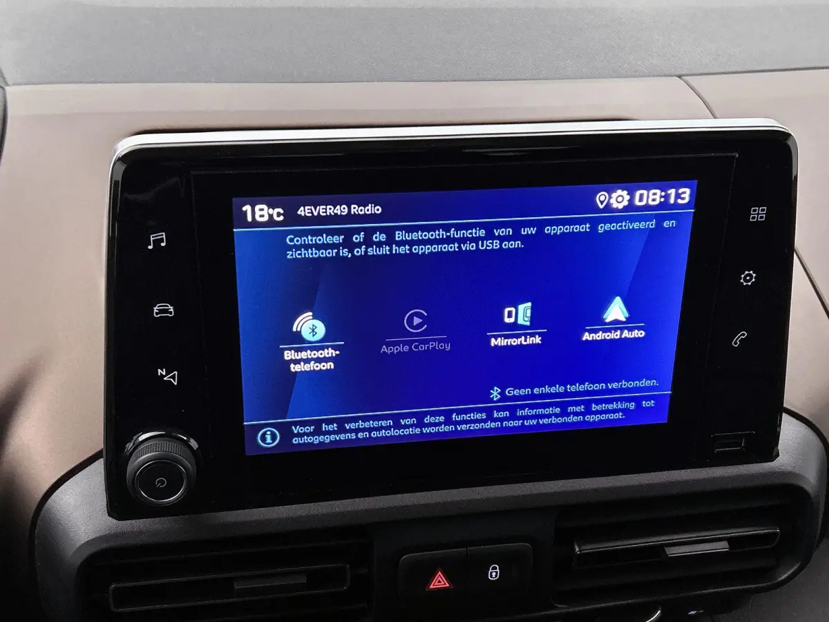 GT 130pk Automaat | Navigatie via Apple Carplay / Android Auto | Achteruitrijcamera | Climate Control | Cruise Control | Parkeersensoren v+a | Dodehoeksensor | Keyless | Elektrisch inklapbar