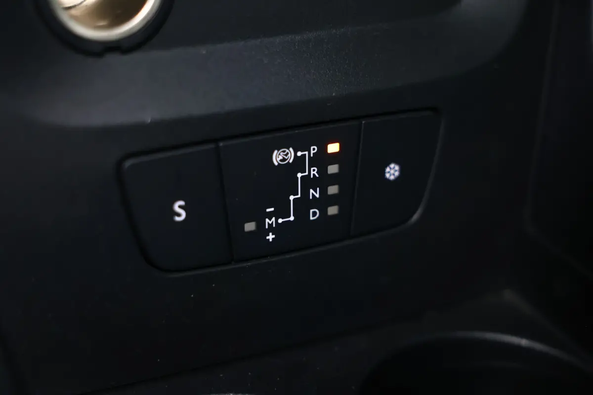 1.2 PureTech 29000 km S&S Business VOL AUTOMAAT A-Camera 018