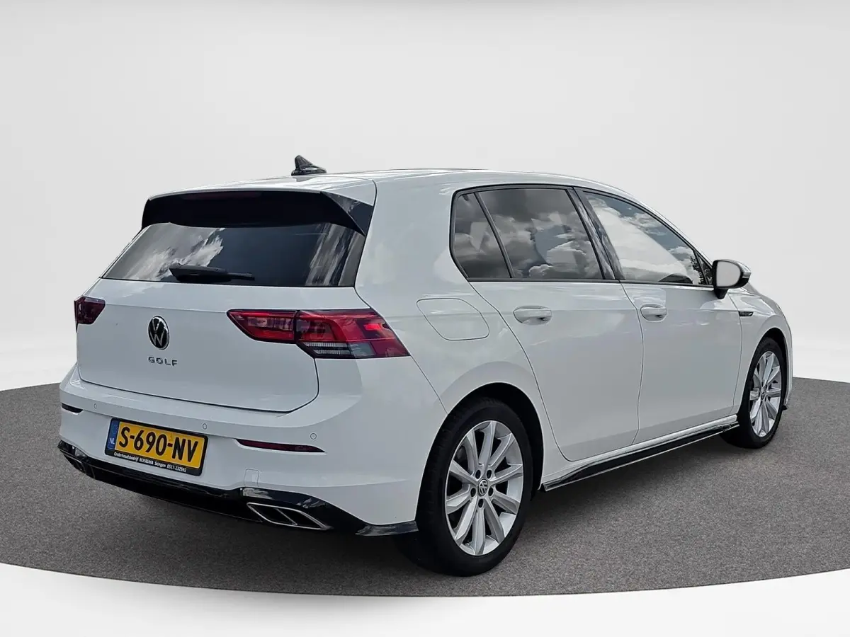 1.5 TSI R-Line | ACC | 150Pk | Stoelverwarming | Navi | Clima |