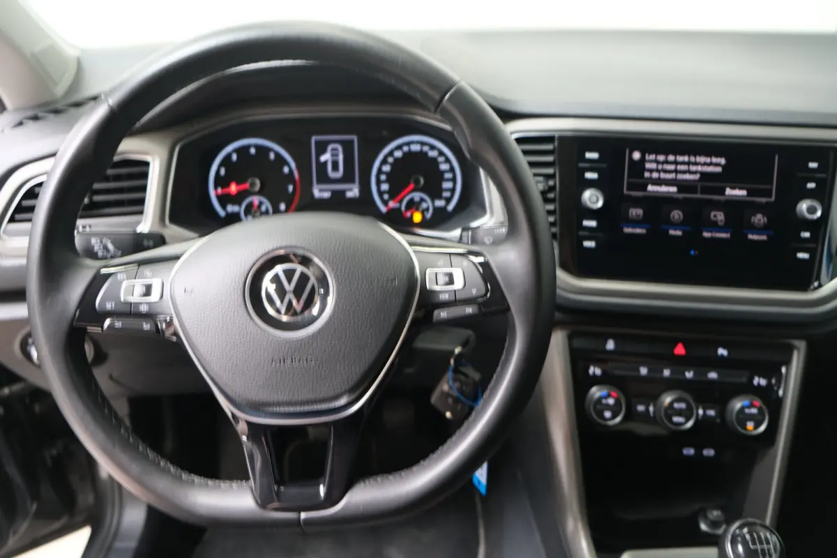 1.0 TSI Style - N.A.P. Airco, Cruise, Navi, PDC, Carplay.