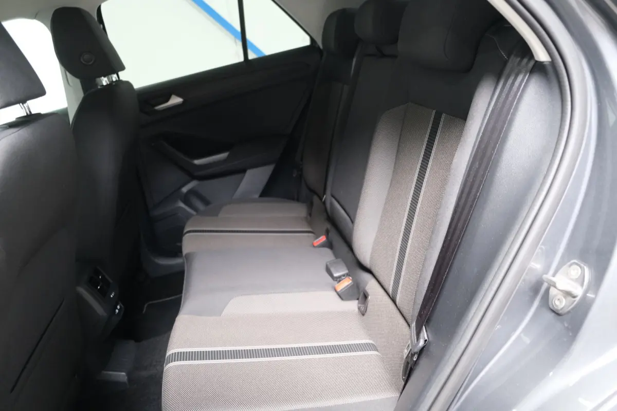 1.0 TSI Style - N.A.P. Airco, Cruise, Navi, PDC, Carplay.