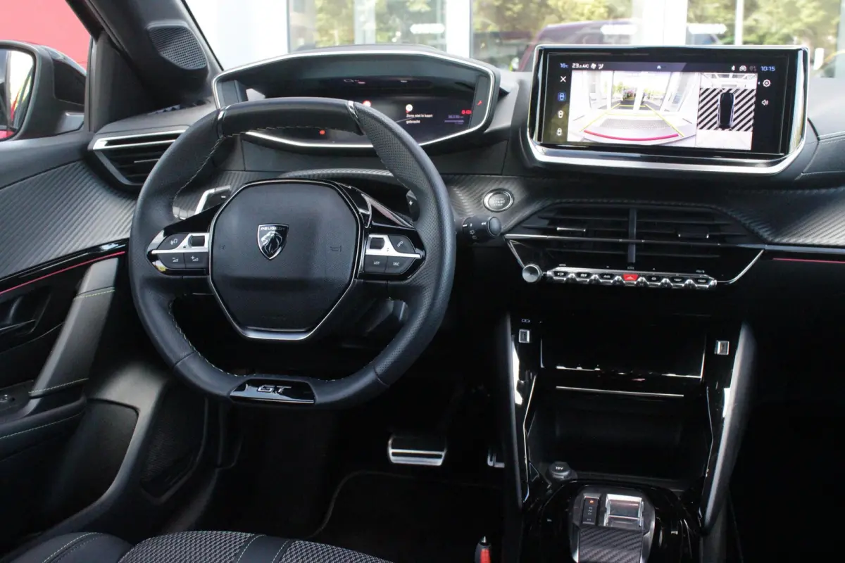 1.2 Hybrid 145PK AUTOMAAT GT | CAMERA VOOR + ACHTER | NAVIGATIE | DRAADLOZE APPLE CARPLAY/ANDROID AUTO | FULL LED KOPLAMPEN | LICHTMETALEN VELGEN 17" | DODEHOEK DETECTIE | DRAADLOZE TELEFOON