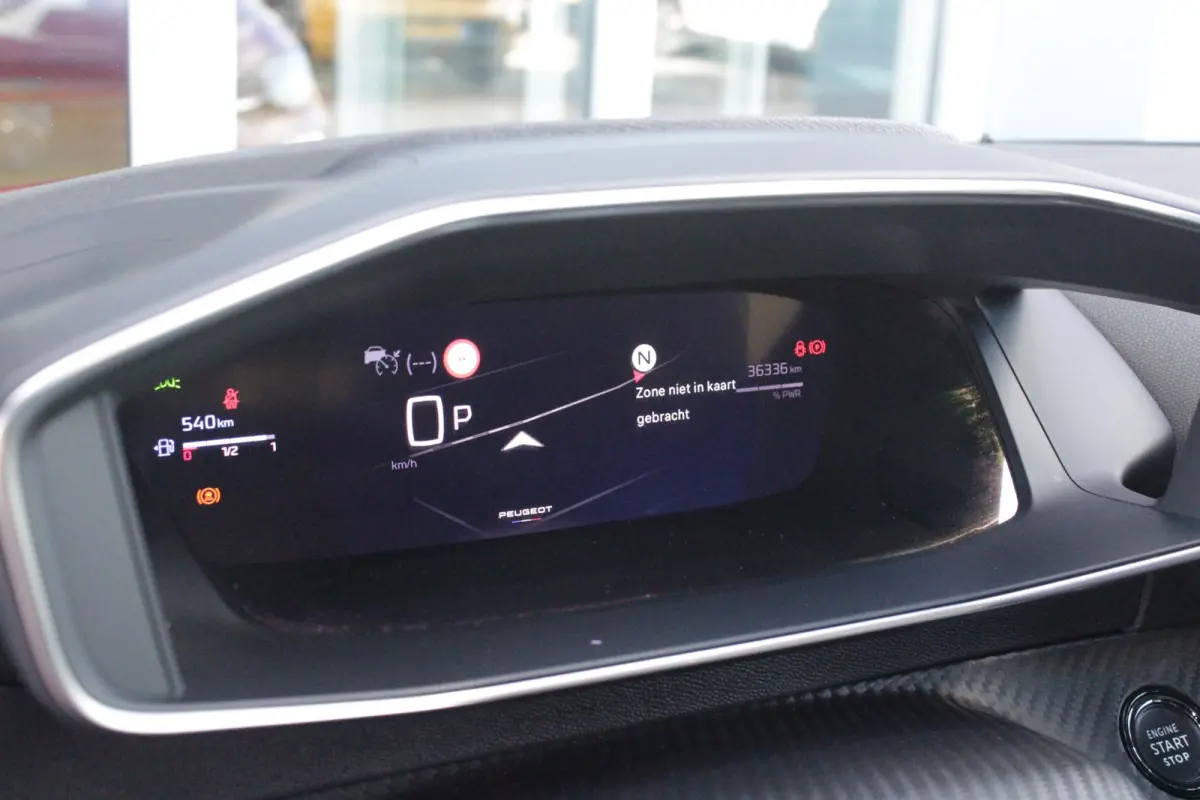 1.2 Hybrid 145PK AUTOMAAT GT | CAMERA VOOR + ACHTER | NAVIGATIE | DRAADLOZE APPLE CARPLAY/ANDROID AUTO | FULL LED KOPLAMPEN | LICHTMETALEN VELGEN 17" | DODEHOEK DETECTIE | DRAADLOZE TELEFOON